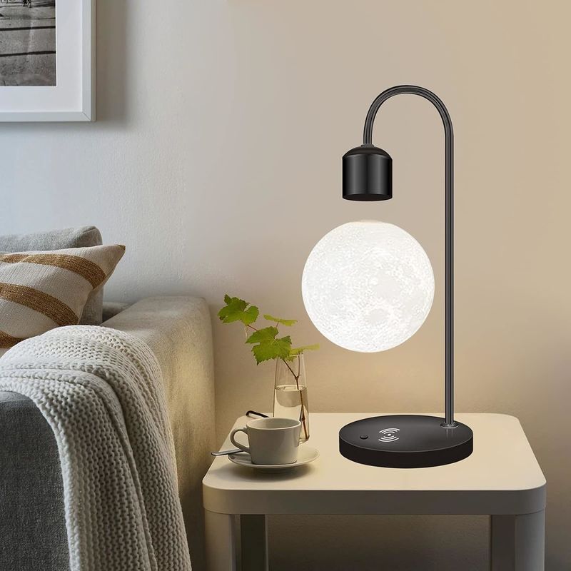 Lampu Bulan Magnetic levitating Zero Gravity Floating Desk Toys Untuk Dekorasi Hadiah
