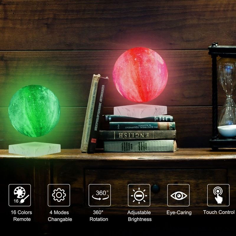 Rotasi Resin Lampu Levitasi Magnetik Mengambang Bulan Globe Dengan 16 Warna 3D